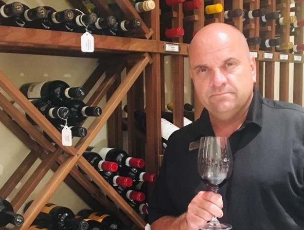 Il ristorante Elements del Bucuti & Tara Beach Resort riceve il Premio di Eccellenza Wine Spectator 2021